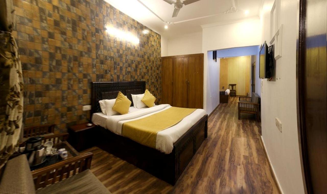 Divyansh Hotel Dharamszala Kültér fotó