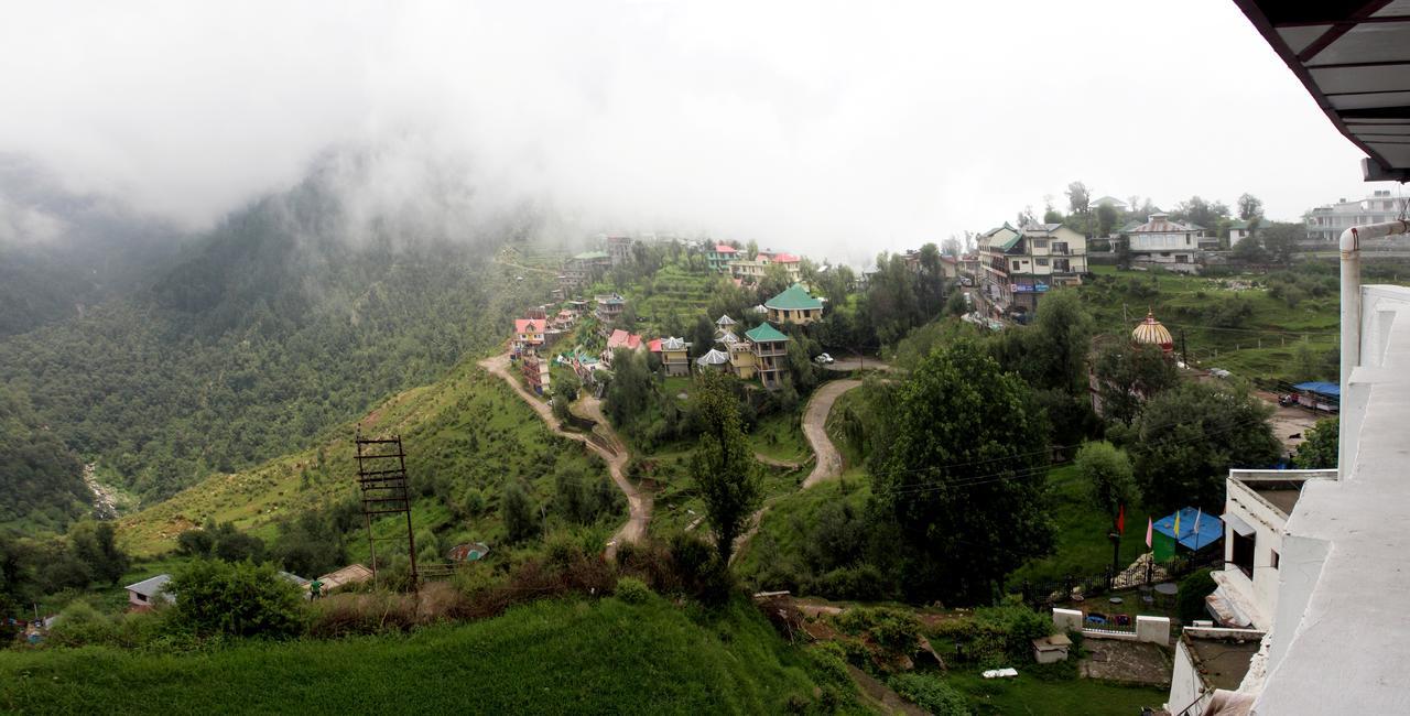 Divyansh Hotel Dharamszala Kültér fotó