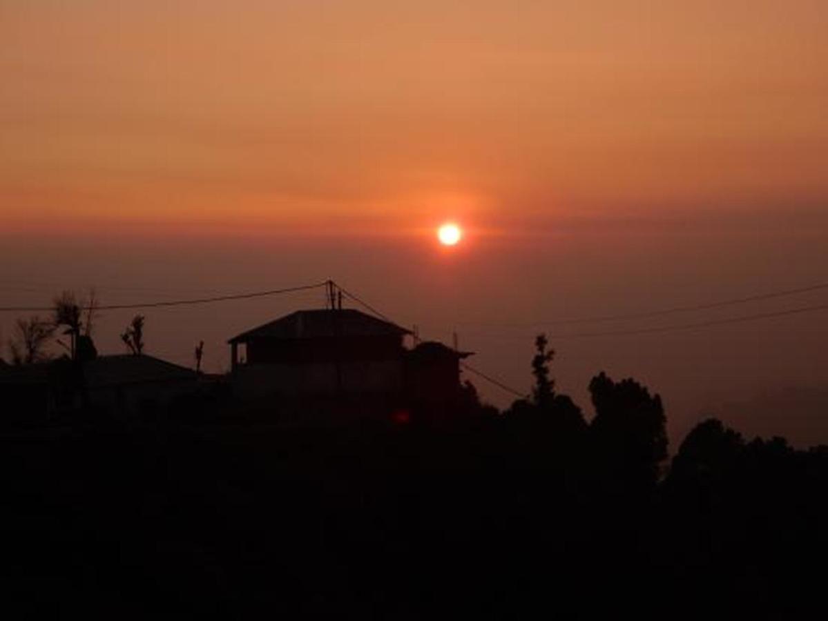 Divyansh Hotel Dharamszala Kültér fotó