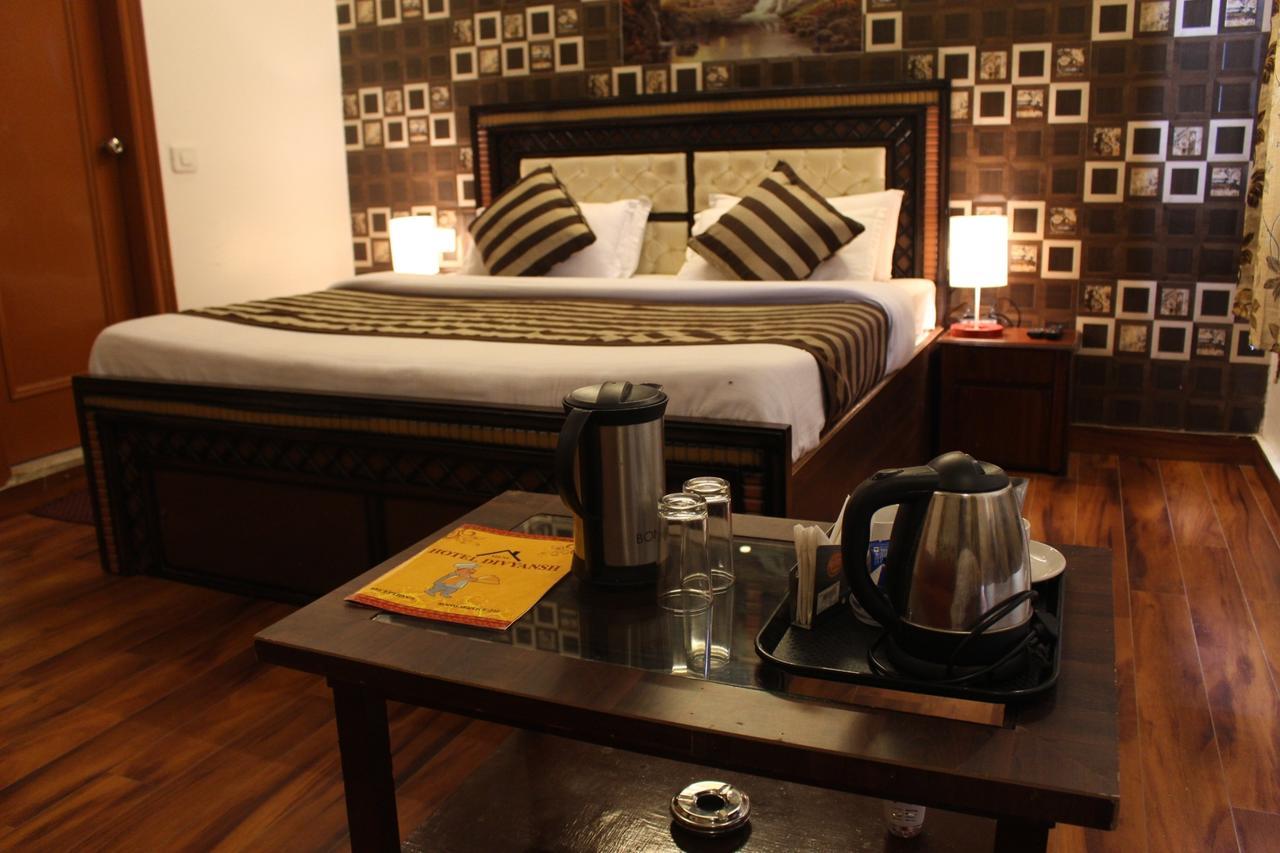 Divyansh Hotel Dharamszala Kültér fotó