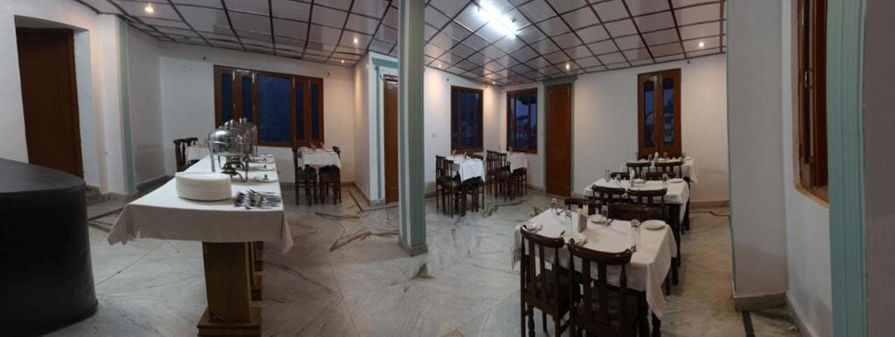 Divyansh Hotel Dharamszala Kültér fotó